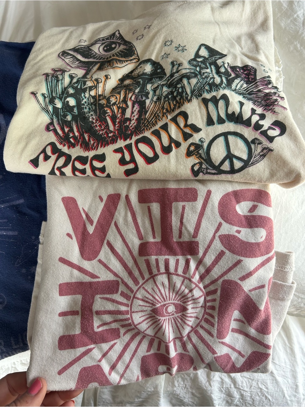 FIVE Spiritual Gangster Graphic Crop, Cut-off Tank Tops. Workout, 4-med, 1-larg - Picture 4 of 12